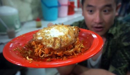 【麺吹いた】タバスコの４０００倍辛い「死麺」を食べた結果！→衝撃映像