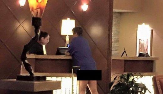 【漫画かよ！】ホテルのフロントに半裸の女性が！謎の写真がFacebookに拡散！