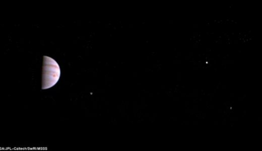 【木星ヤバい】ジュノーが木星の最新写真を送信！縞模様まで見えるぞ