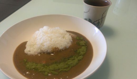 お茶処「静岡」ではお茶をカレーに入れて食べると言うのはマジ？