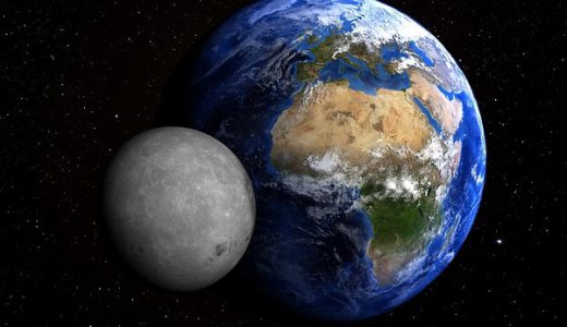 【悲報】将来、月は地球に衝突する可能性があることが判明！ただし・・・