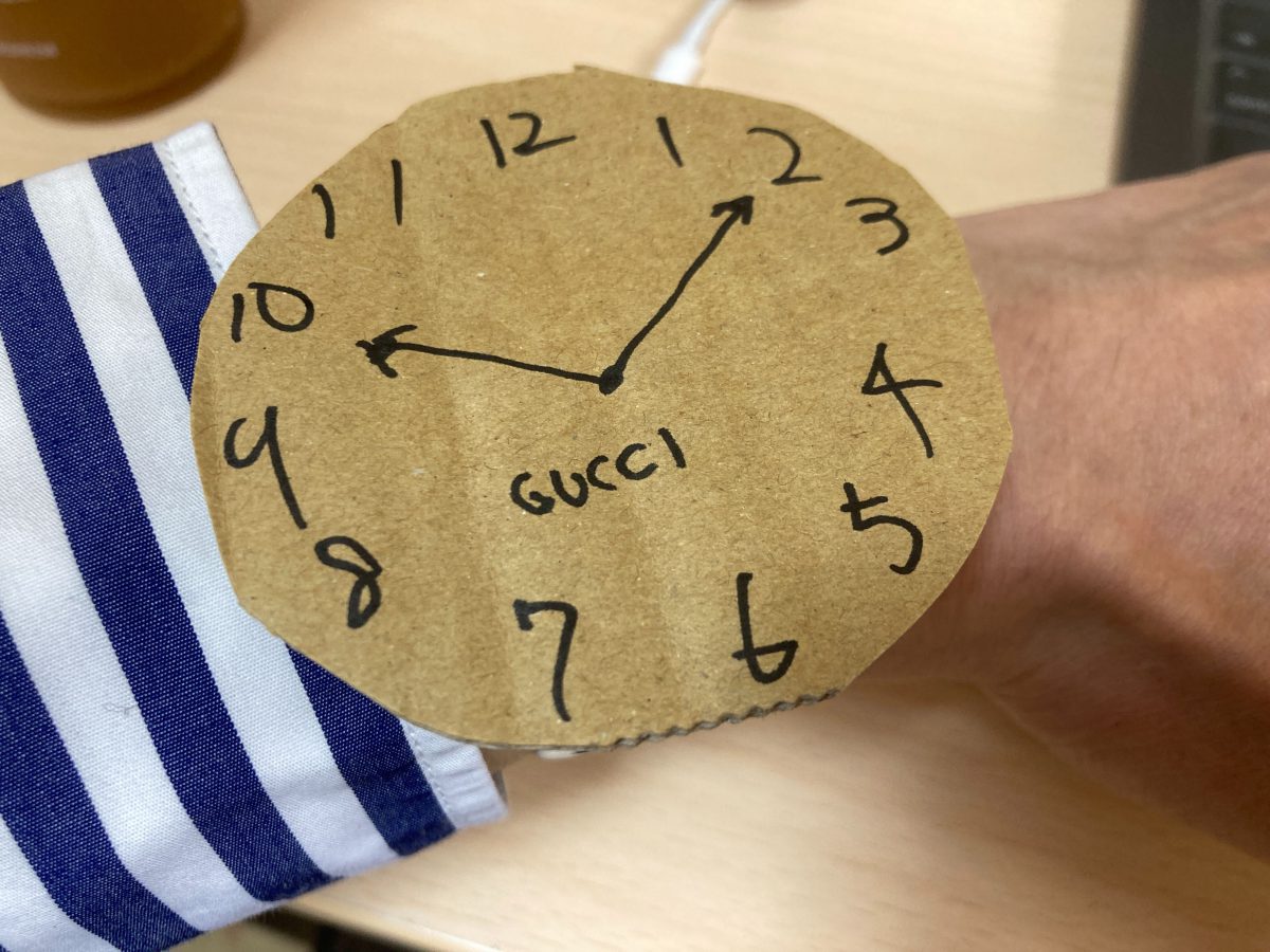 GUCCIの日本限定腕時計のデザインがシュール過ぎると話題に