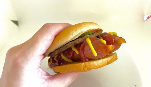 ウインナーをハンバーガーに挟んだらホットドッグを超える旨さの神アレンジになった