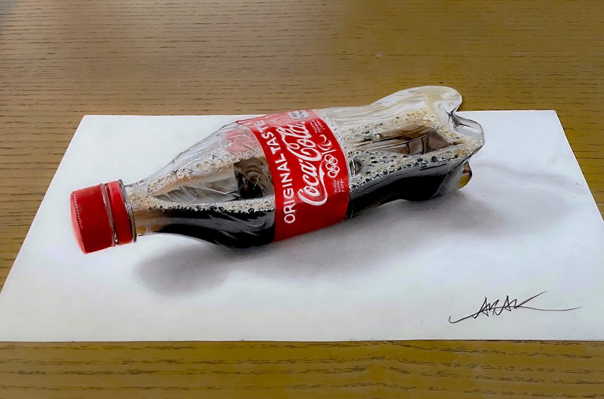 色鉛筆で描いたコカ コーラの絵がリアル過ぎて本物にしか見えない ご本人に話を聞いてみた 秒刊sunday