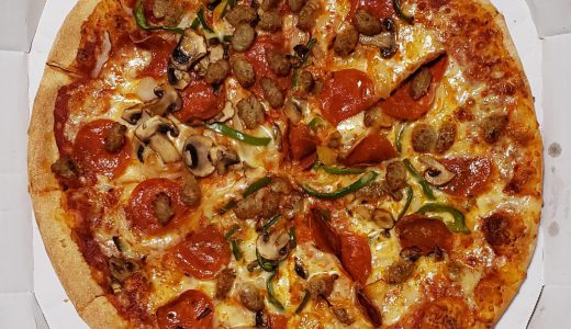 ドミノ・ピザ公式さんが作った、その時の気分で頼める「ピザメニューの分布図」が話題に