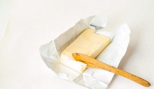 バターを包丁で切ったときに、ベタつかないライフハック