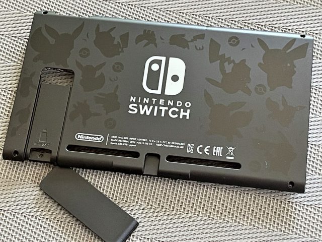 Nintendo Switchのジャンク品、ボロボロの背面パネルをDIYで交換してみた | 秒刊SUNDAY