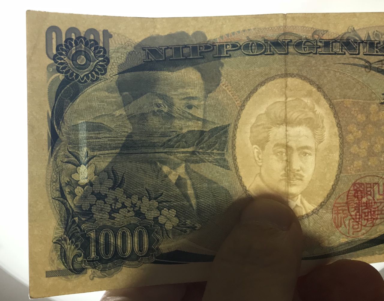 知らなかった 千円札に隠された 衝撃的な秘密 が話題に １ドル札と