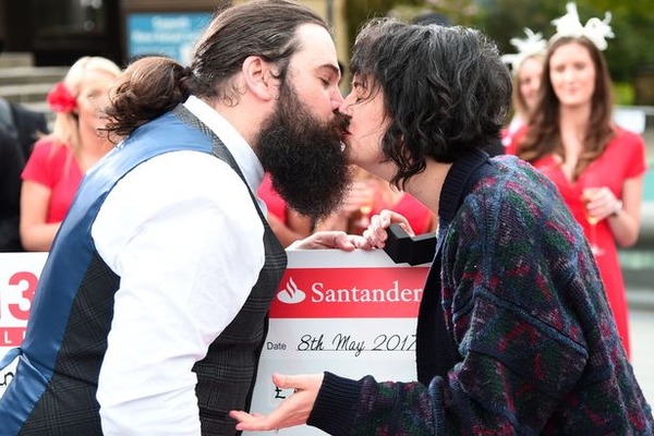 Santander-Love-Virtually