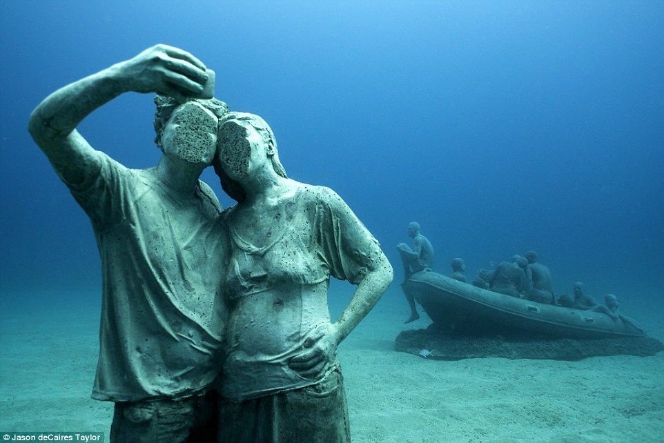 神秘的 ヨーロッパ初の水中博物館が幻想的過ぎると海外で話題に 秒刊sunday